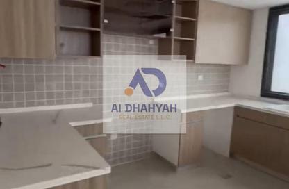 مجمع سكني - 5 - 6 للايجار في مدينة أجمل مكان - مدينة الواجهة المائية لإمارة الشارقة - الشارقة مجمع سكني - 5 - 6 للايجار في مدينة أجمل مكان - مدينة الواجهة المائية لإمارة الشارقة - الشارقة