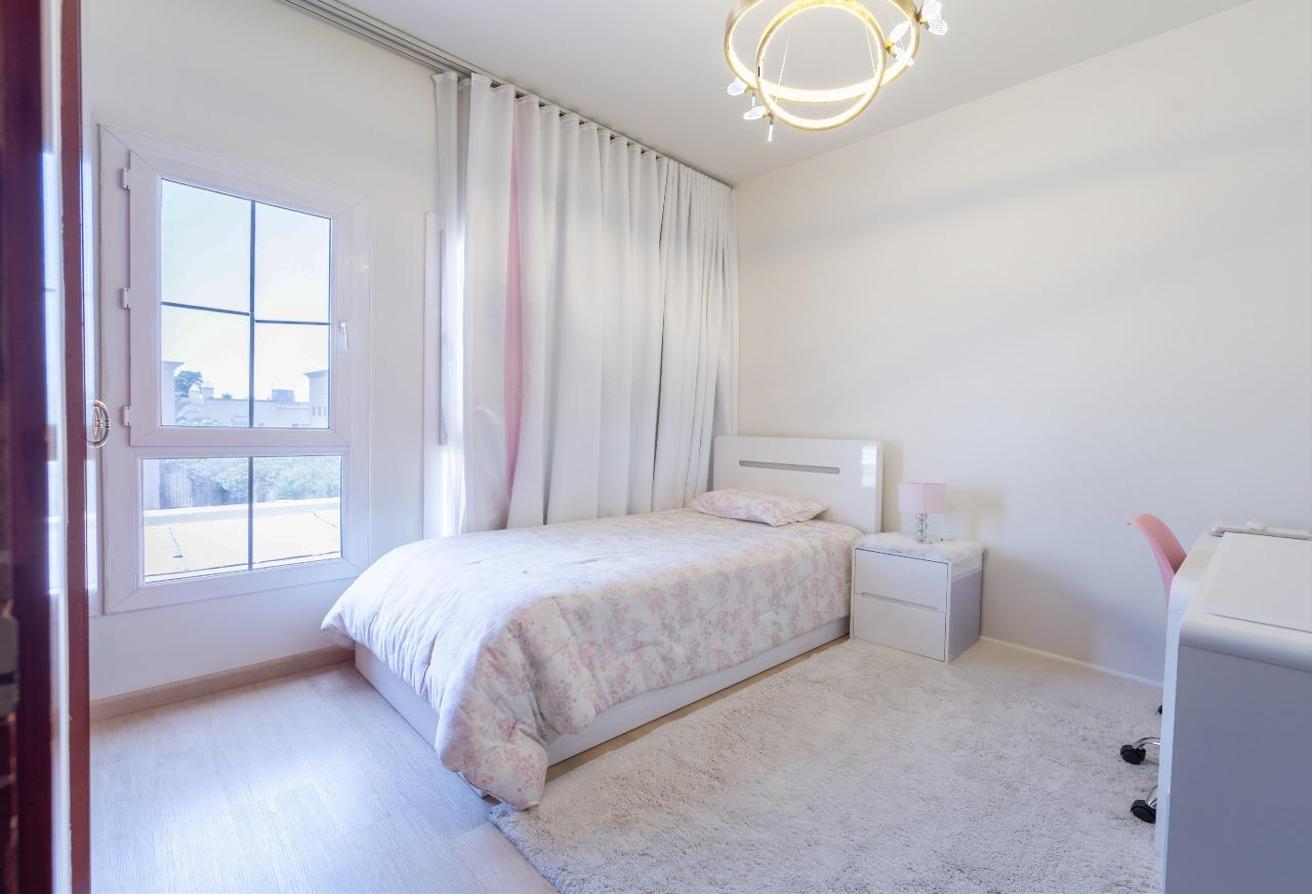 Bright & Spacious | Furnished | Family-Friendly photo 15