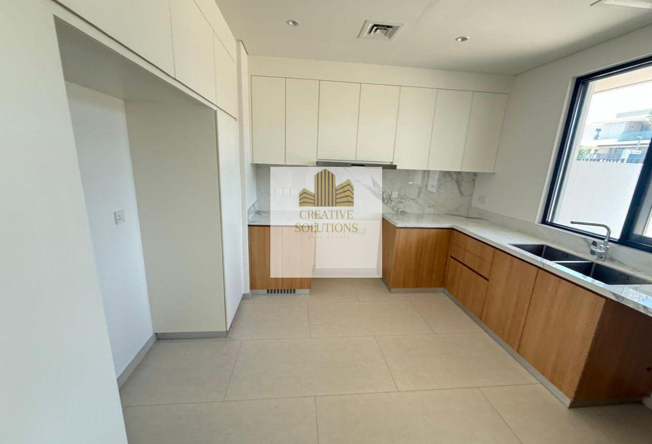 BRAND NEW |4 BED| TOWN HOUSE LUXURY PRIME LOCATION photo 24