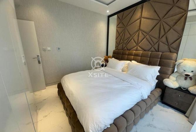 Fully Upgraded | Fully Furnished | Well-Lit