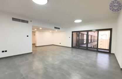 Apartment - 3 Bedrooms - 4 Bathrooms for rent in Riviera Tower - Al Majaz 3 - Al Majaz - Sharjah