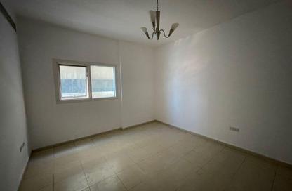 Apartment - 2 Bedrooms - 2 Bathrooms for rent in New Al Taawun Road - Al Taawun - Sharjah