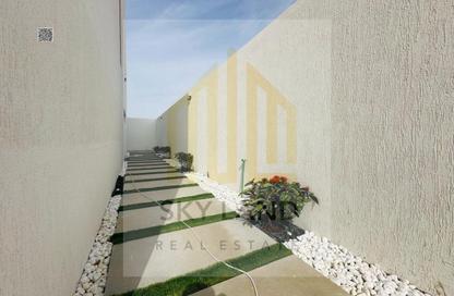 Villa - 5 - 7 for sale in Kabbali Hills - Al Helio 2 - Al Helio - Ajman