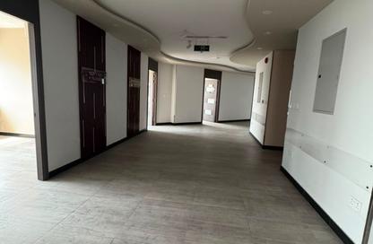 Full Floor - Studio - 5 Bathrooms for rent in Marbella Resort - Al Majaz 1 - Al Majaz - Sharjah