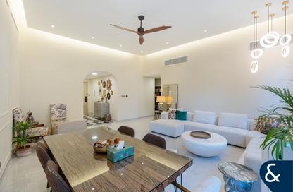 Apartment - 3 Bedrooms - 4 Bathrooms for rent in Dickens Circus 3 - Dickens Circus - Motor City - Dubai