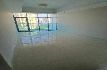Apartment - 1 Bedroom - 2 Bathrooms for rent in Gulfa Towers - Al Rashidiya 1 - Al Rashidiya - Ajman