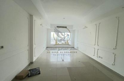 Apartment - 2 - 3 for rent in Al Khan Corniche - Al Khan - Sharjah