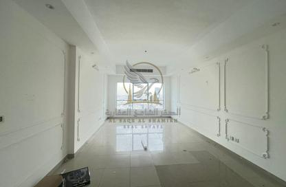Apartment - 2 - 3 for rent in Al Khan Corniche - Al Khan - Sharjah Apartment - 2 - 3 for rent in Al Khan Corniche - Al Khan - Sharjah