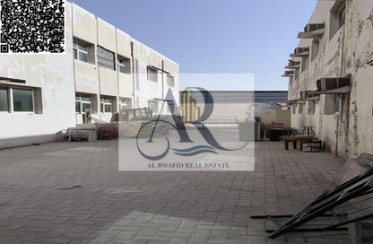 سكن عمال - استوديو - 8 حمامات للايجار في المنطقة الصناعية رقم 6 - المنطقة الصناعية بالشارقة - الشارقة