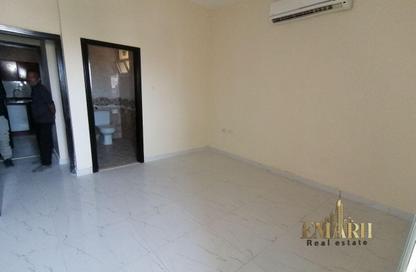 Apartment - 1 Bedroom - 2 Bathrooms for rent in Al Mowaihat 1 - Al Mowaihat - Ajman