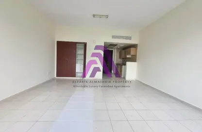 Apartment - 1 Bathroom for rent in Building X20 - England Cluster - International City - Dubai Apartment - 1 Bathroom for rent in Building X20 - England Cluster - International City - Dubai