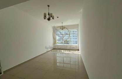 Apartment - 2 - 3 for rent in Al Khan Corniche - Al Khan - Sharjah
