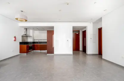 شقة - غرفة نوم - 2 حمامات للايجار في برج ميز - شارع الشيخ زايد - دبي