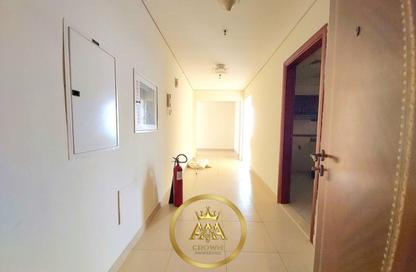 Apartment - 3 Bedrooms - 4 Bathrooms for rent in Al Mamzar - Sharjah - Sharjah