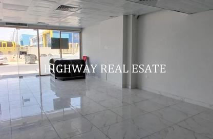Shop - Studio - 1 Bathroom for sale in Muwailih Building - Muwaileh - Sharjah