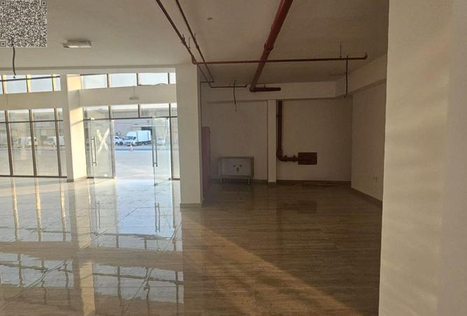 127913357 - Property Image 3