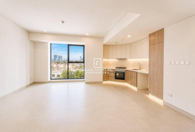 GOLF VIEW | BRAND NEW | BRIGHT APARTMENT — photo 3