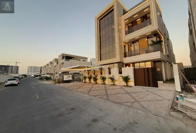 85303653 - Property Image 3