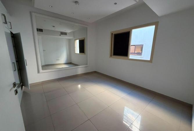 113735658 - Property Image 3