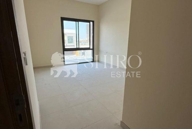 54929101 - Property Main Image