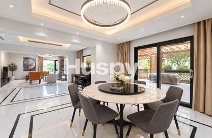 Villa - 4 - 5 for sale in Meadows 2 - Meadows - Dubai