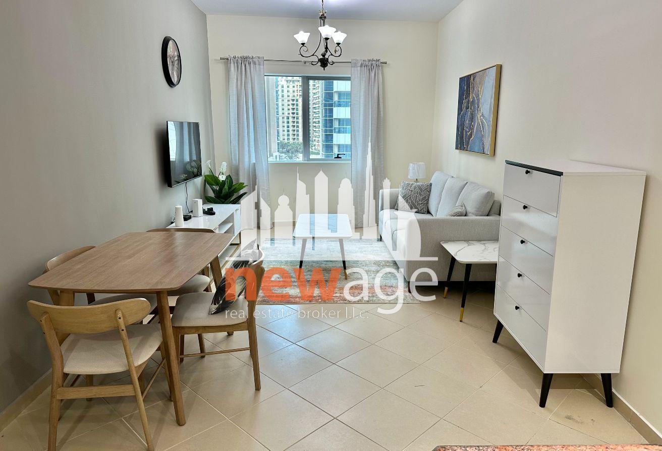 Lavishly Furnished| Scenic MarinaView |OnThe Metro photo 9
