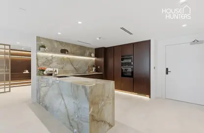 Apartment - 2 Bedrooms - 2 Bathrooms for rent in Marina Residences 5 - Marina Residences - Palm Jumeirah - Dubai