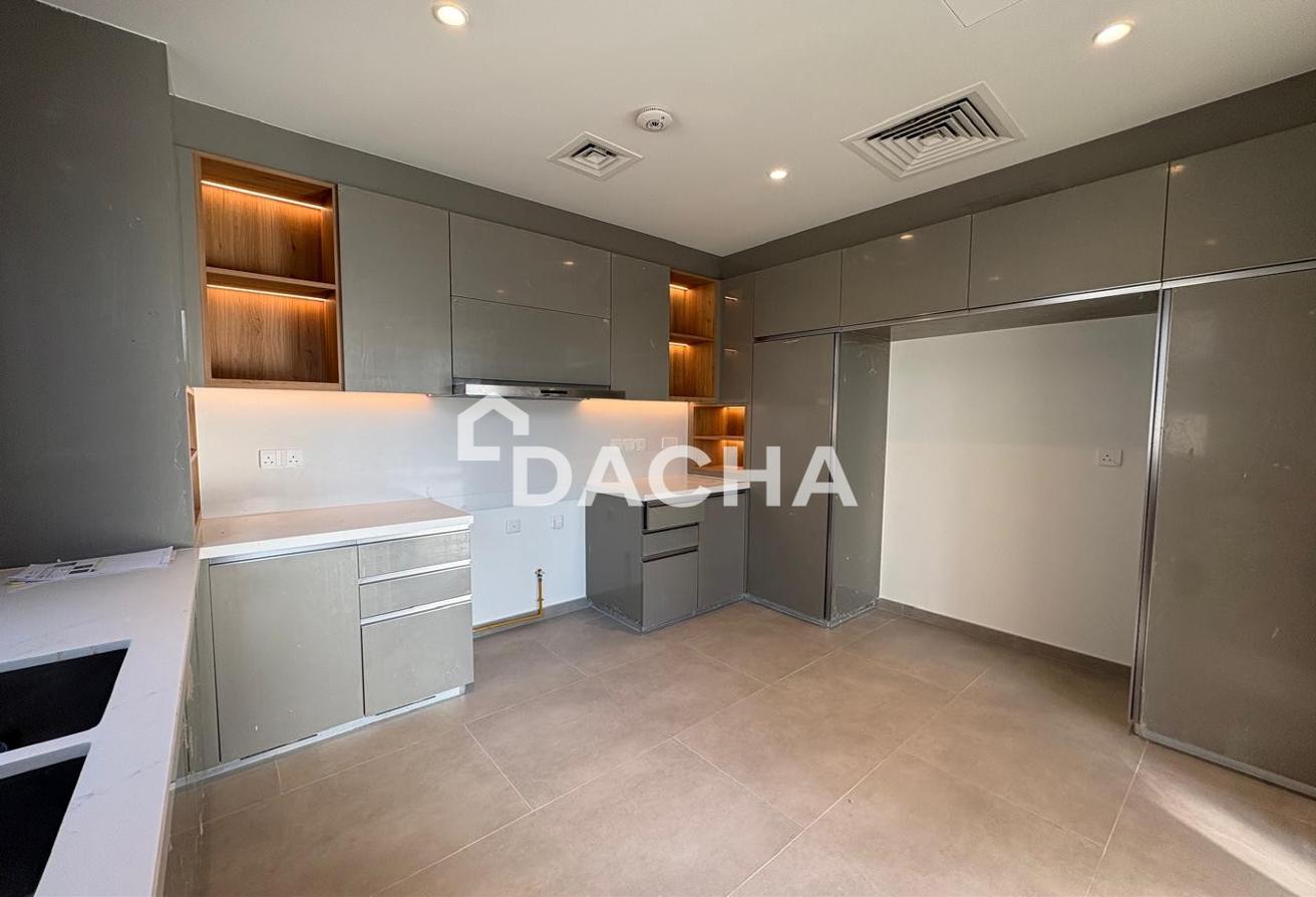 Pool | Landscaped | Greenbelt | Drivers | Vastu photo 13
