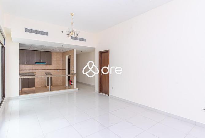 76162542 - Property Image 2