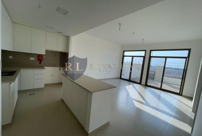 82808103 - Property Image 2