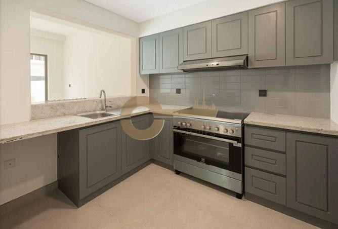 76975876 - Property Image 2