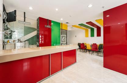 Shop - Studio - 1 Bathroom for rent in Bay Central Tower Central - Bay Central - Dubai Marina - Dubai