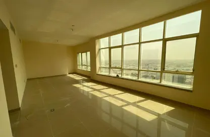 شقة - 2 غرف نوم - 3 حمامات للايجار في المجاز 2 - المجاز - الشارقة