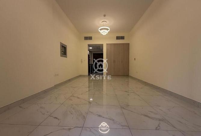 74233890 - Property Image 3