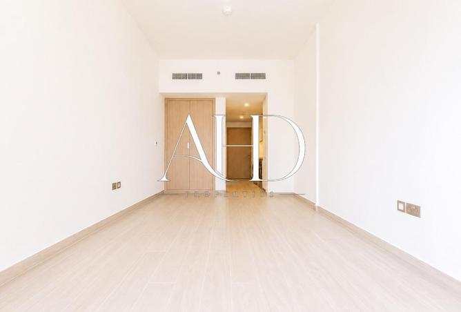 92705879 - Property Main Image