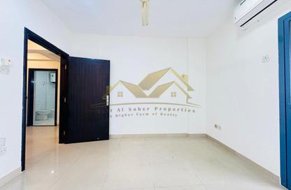 Apartment - Studio - 1 Bathroom for rent in Al Raffa - Bur Dubai - Dubai