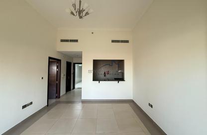 Apartment - 1 Bedroom - 2 Bathrooms for rent in Rose Palace - Arjan - Dubai Apartment - 1 Bedroom - 2 Bathrooms for rent in Rose Palace - Arjan - Dubai
