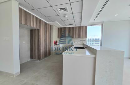 Apartment - 4 Bedrooms - 4 Bathrooms for rent in The Double - International City Phase 2 - Al Warsan 4 - Al Warsan - Dubai