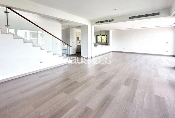 53163117 - Property Image 3