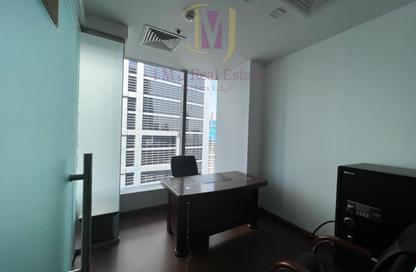 Office Space - Studio - 1 Bathroom for rent in Bayswater - Business Bay - Dubai