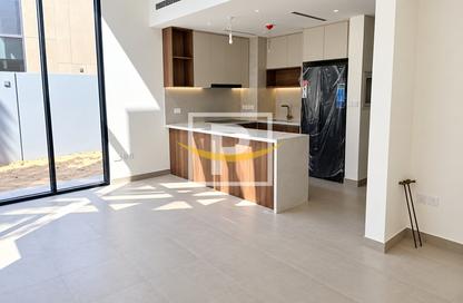 Townhouse - 4 - 5 for rent in Mudon Al Ranim 6 - Mudon - Dubai