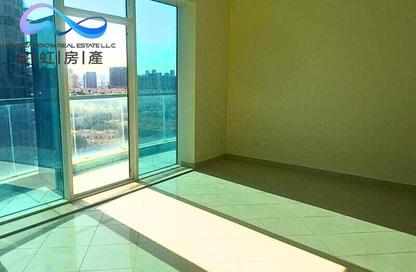 Apartment - 1 Bedroom - 2 Bathrooms for rent in Hub Canal 1 - Hub Golf View Apartments - Dubai Sports City - Dubai