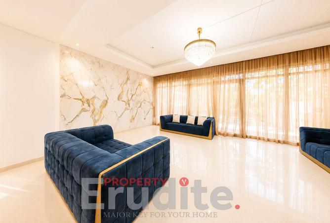 116811994 - Property Image 2