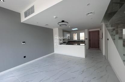Townhouse - 2 - 3 for sale in Rukan 3 - Rukan - Dubai