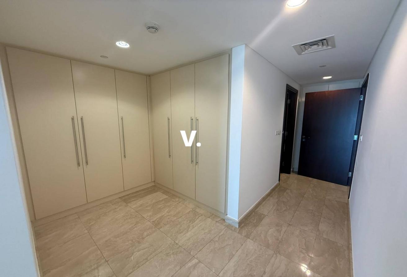 Close to Metro | Great Offer | Spacious Layout photo 15