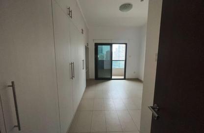 Apartment - 1 Bedroom - 2 Bathrooms for rent in Al Khan Corniche - Al Khan - Sharjah