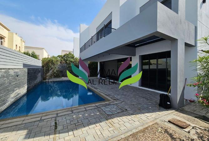 74620977 - Property Image 2