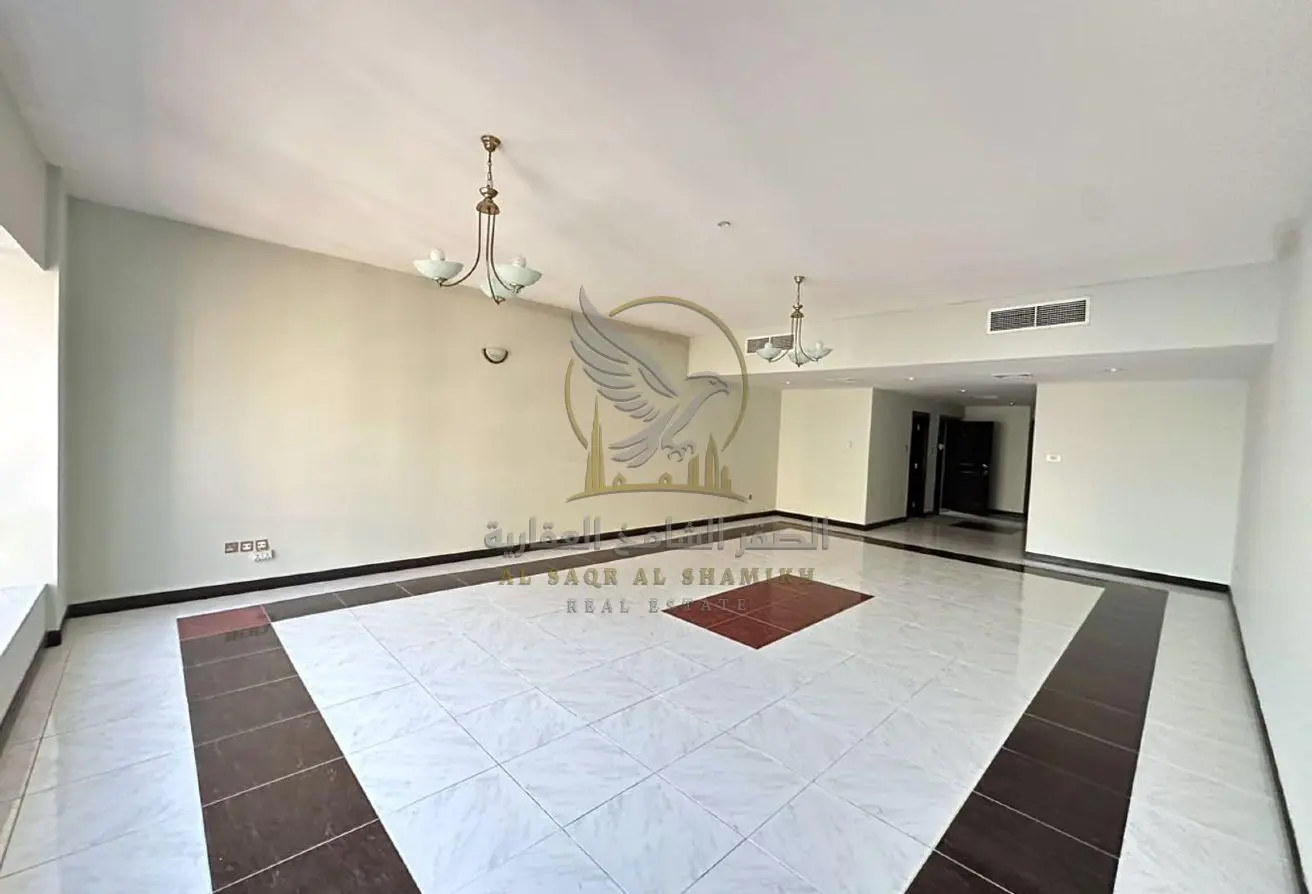 165499489 - Property Main Image
