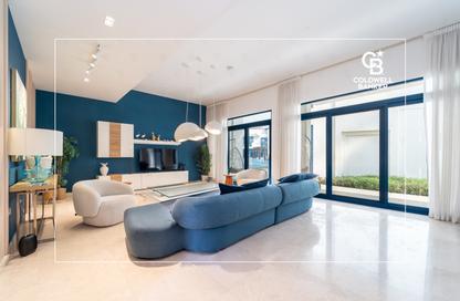 Townhouse - 4 - 5 for sale in Palma Residences - Palm Jumeirah - Dubai