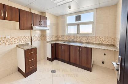 Apartment - 2 - 2 for rent in Muwaileh Commercial - Sharjah